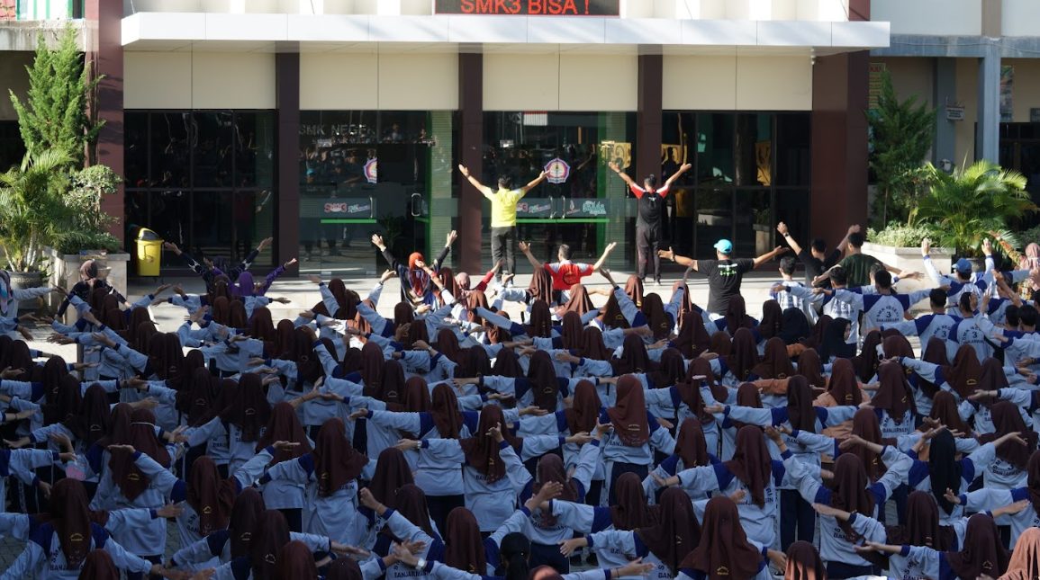 https://smkn3banjarmasin.sch.id/images/noimage.jpg