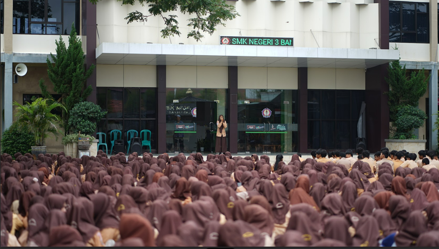 https://smkn3banjarmasin.sch.id/images/noimage.jpg