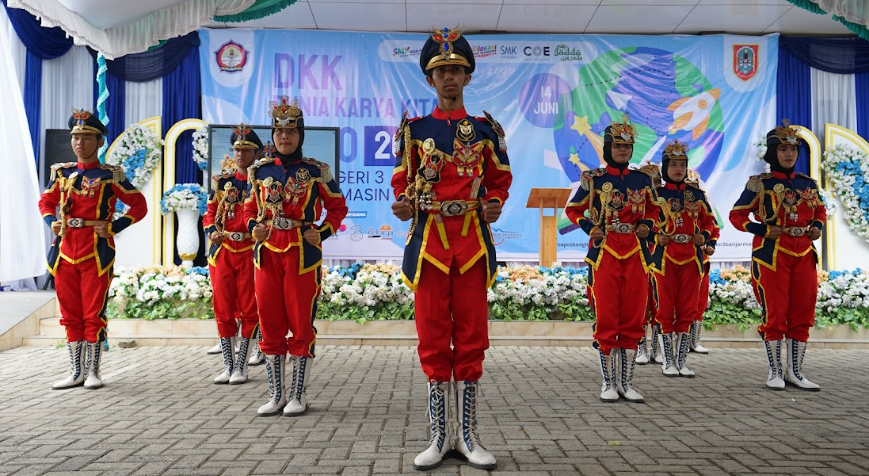 https://smkn3banjarmasin.sch.id/images/noimage.jpg