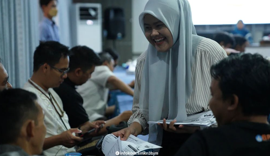 https://smkn3banjarmasin.sch.id/images/noimage.jpg