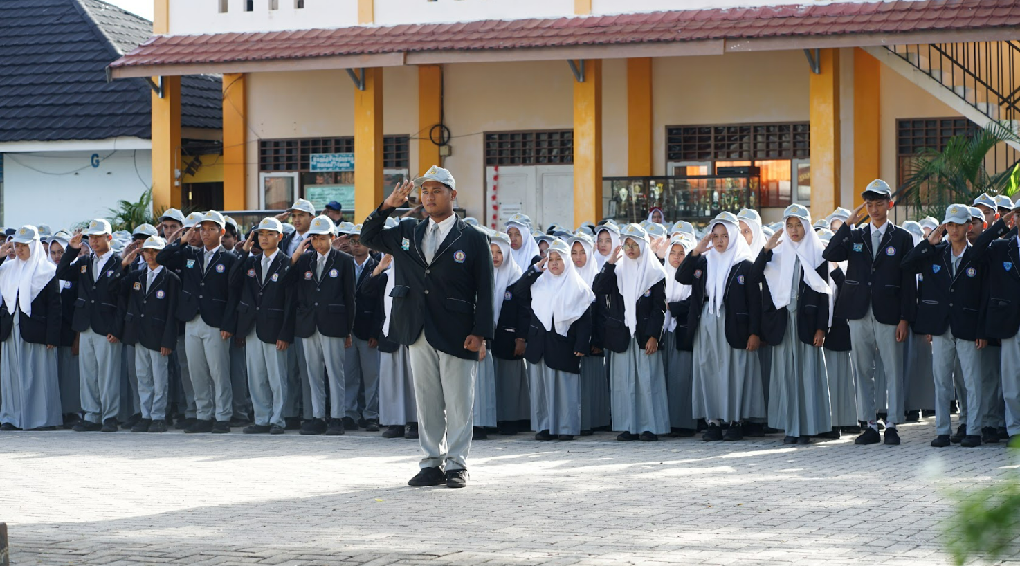 https://smkn3banjarmasin.sch.id/images/noimage.jpg